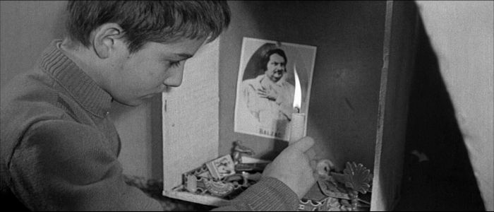 19 Antoine Balzac Shrine3